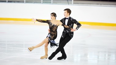 rewolucja w tańcach na lodzie. pary jednopłciowe zostaną dopuszczone do rywalizacji