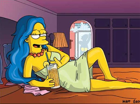 Marge Simpson pozuje dla "Playboya"