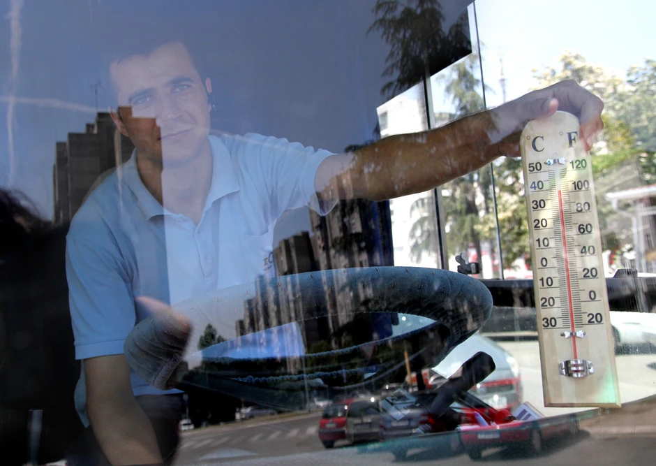 Do juče je u autobusu čak radilo grejanje!