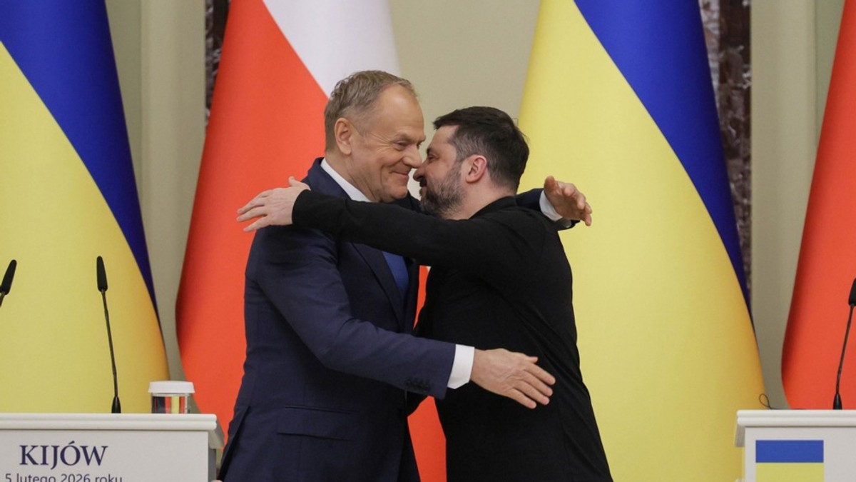 Donald Tusk i Volodimir Zelenski na konferenciji u Kijevu nakon sastanka 5. februara
