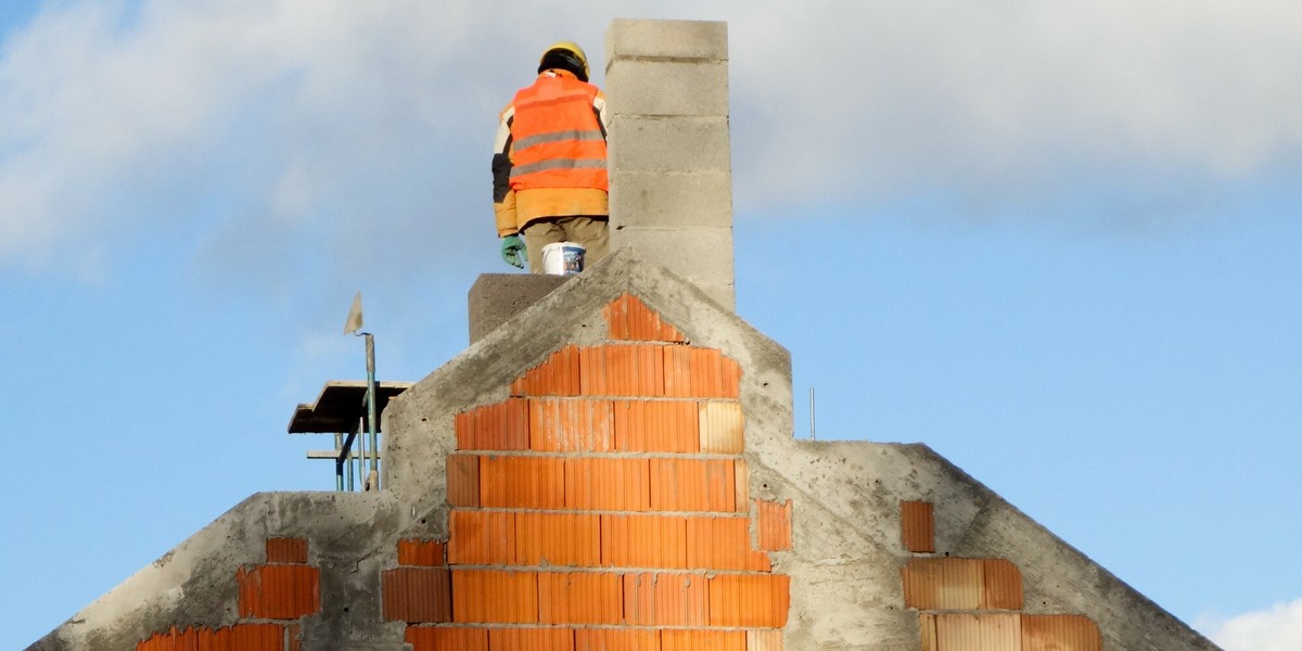 W kilkunastu starostwach, do których zadzwoniliśmy, nikt nie zdecydował się na budowę domu na zgłoszenie