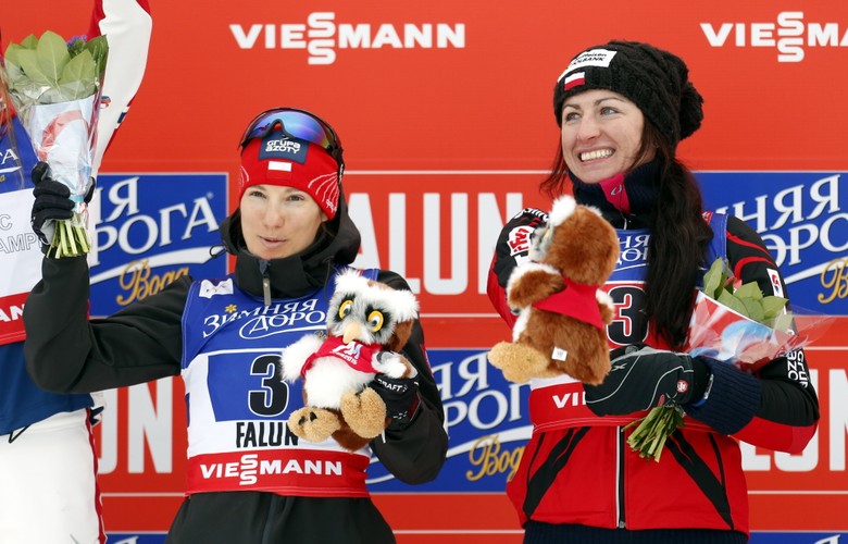 Tak Justyna Kowalczyk i Sylwia Jaśkowiec cieszyły się z medalu w Falun