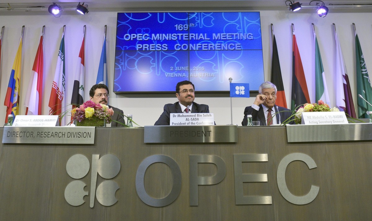 W Wiedniu OPEC zakończył czwartkowe posiedzenie niczym - podają maklerzy.
