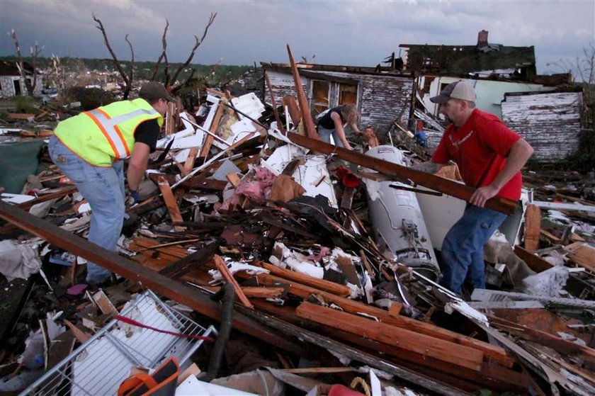 Zabójcze tornado w USA