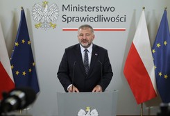 'Alimenty są albo za niskie, albo za wysokie'. Minister Żurek zapowiada rewolucję