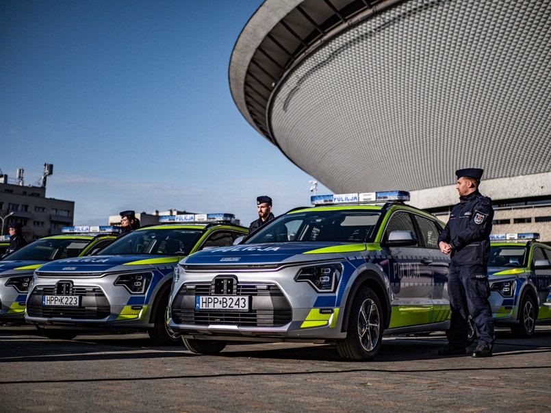 Kia Niro - nowe radiowozy w śląskiej policji
