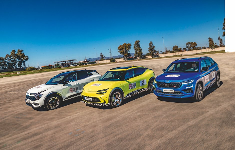 Genesis GV60 kontra Kia Sportage PHEV i Skoda Kodiaq RS