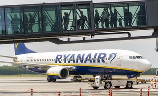 Świetny początek roku na wrocławskim lotnisku. W poszukiwaniu słońca