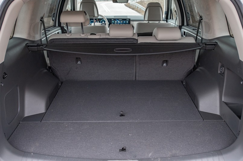 Hyundai Santa Fe Hybrid