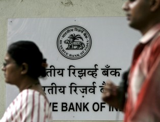 Indie zamieniają obligacje na złoto