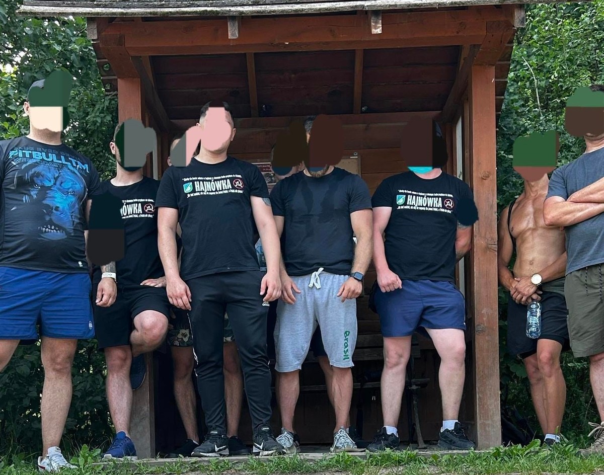 Narodowcy wzięli sprawy w swoje ręce. Patrolują tereny przygraniczne w poszukiwaniu imigrantów