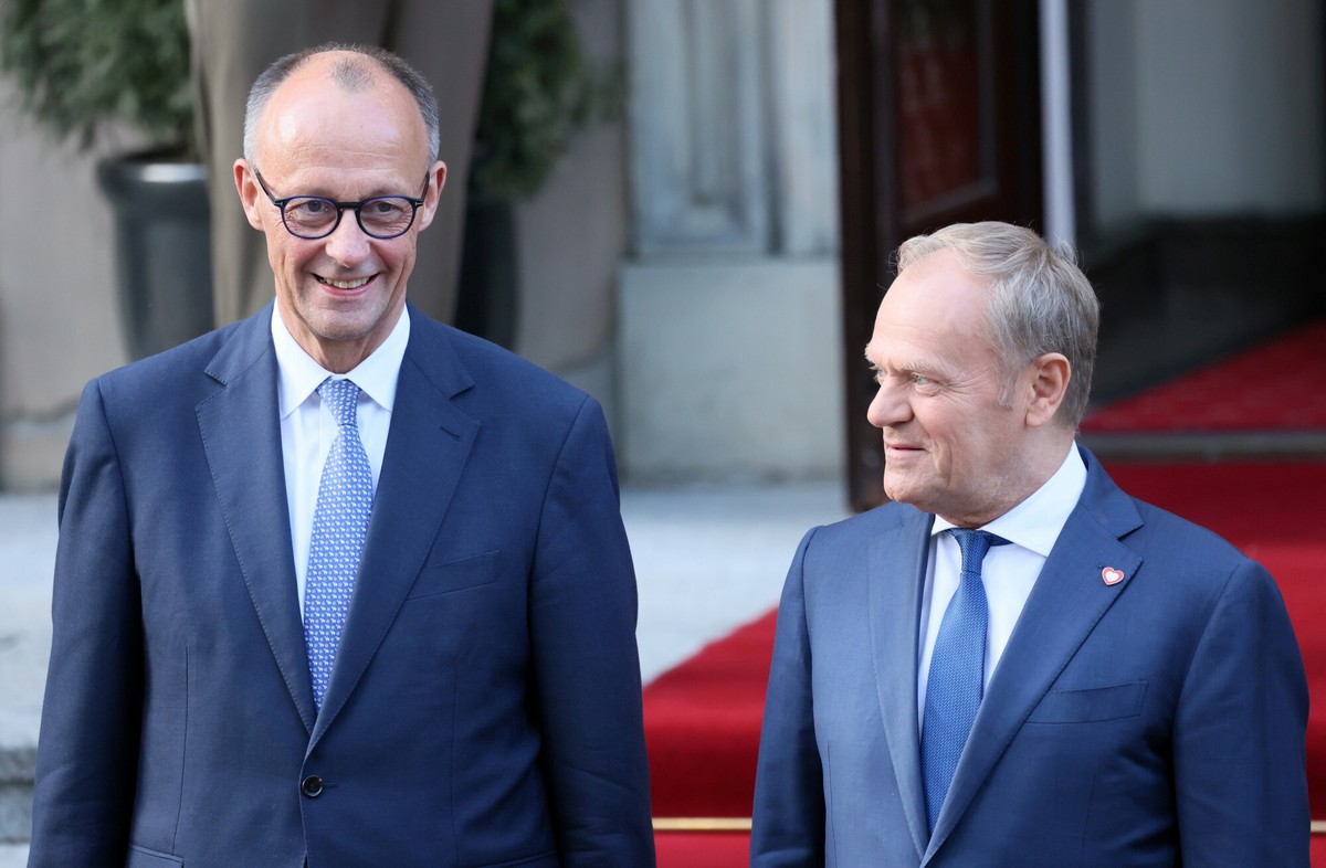 Friedrich Merz, Donald Tusk