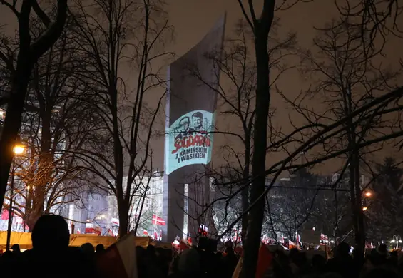 "Protest Wolnych Polaków" znieważył pomnik AK? Będzie zawiadomienie