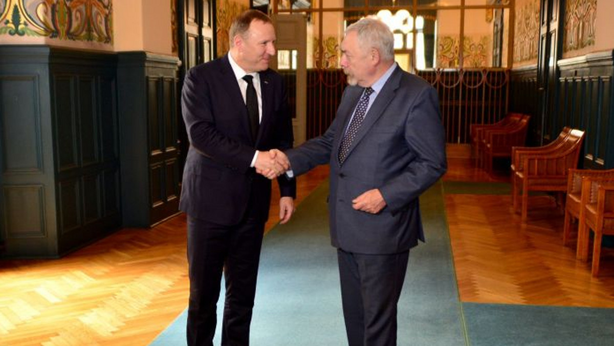 W Krakowie odbyło się spotkanie prezesa Zarządu TVP Jacka Kurskiego z prezydentem miasta Krakowa prof. Jackiem Majchrowskim. Spotkanie dotyczące współpracy przy realizacji nowego serialu kryminalnego Telewizji Polskiej "Miasto skarbów".