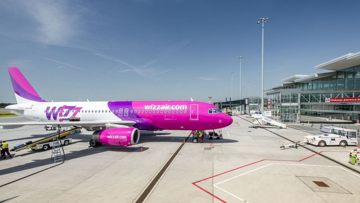 Jeszcze w tym roku linie lotnicze Wizz Air uruchomią połączenie na trasie Wrocław-Sztokholm. Pierwszy samolot w barwach węgierskiego przewoźnika poleci na tej trasie we wrześniu, ale bilety można kupować już teraz.