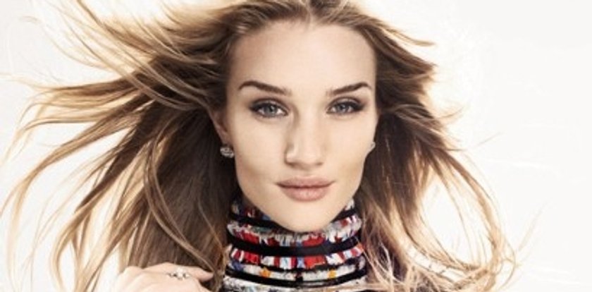 Rosie Huntington w "Harper's Baazar"