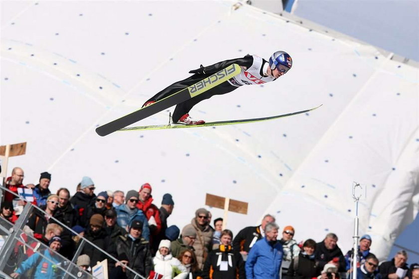 Adam Małysz 2. w zawodach Pucharu Świata w Holemenkollen