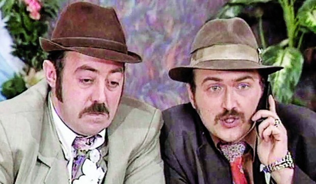 Đoša i Tika Špic u seriji "Porodično blago"