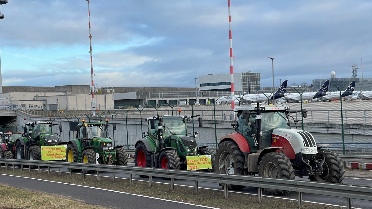 Rolnicy blokują drogi dojazdowe do lotniska we Frankfurcie