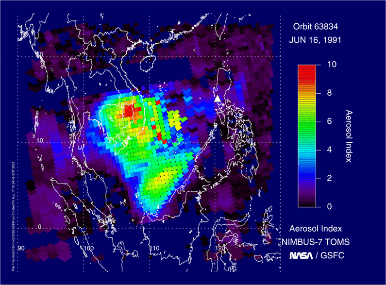 Zdjęcie satelitarne emisji pyłów i aerozoli po wybuchu wulkanu Pinatubo.