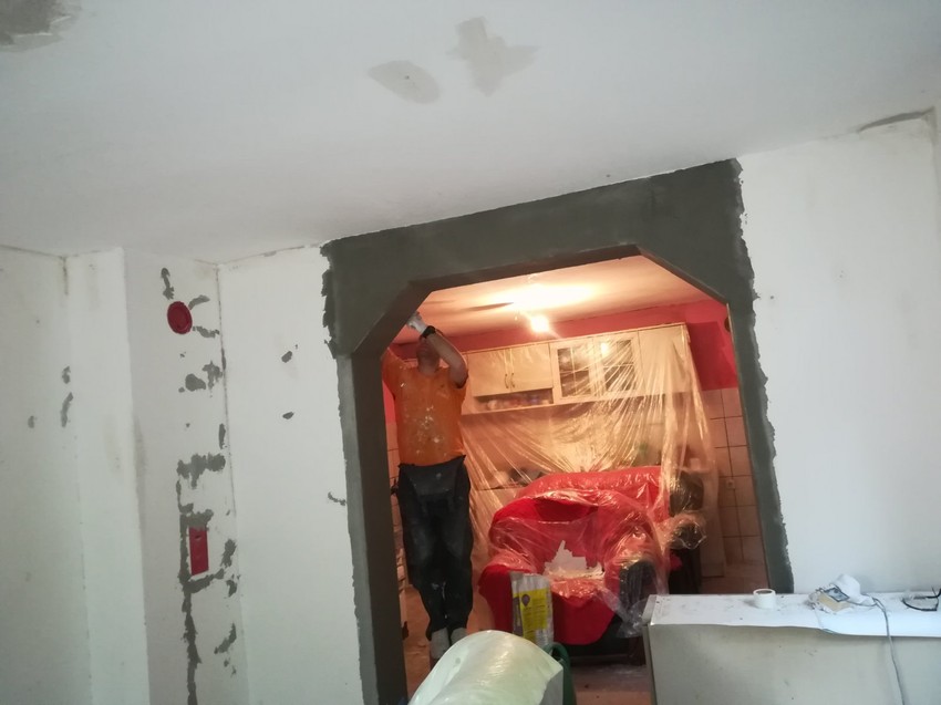 Prijatelji pritekli u pomoć, zasukali rukave i dali se u sređivanje