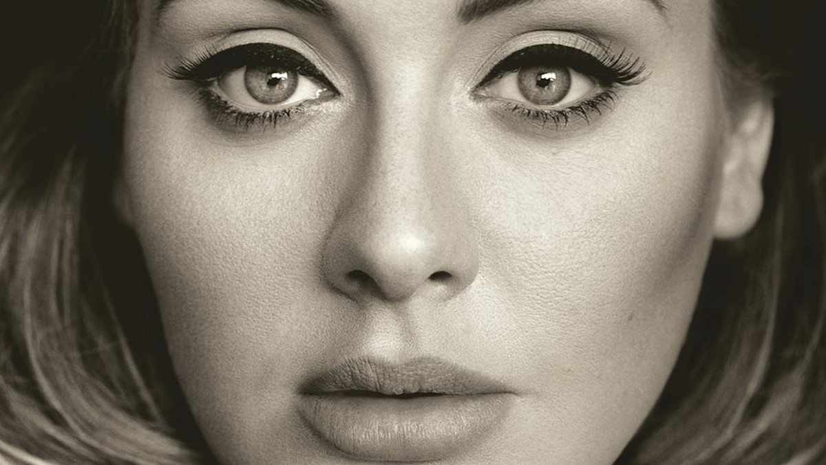 Adele triumfuje w najnowszym, ostatnim w 2015 roku zestawieniu najlepiej sprzedających się płyt w Polsce. Tuż za Adele uplasował się George Michael z albumem "Twenty Five", a pierwszą trójkę zamyka Dawid Podsiadło ze swoim drugim solowym albumem "Annoyance &amp; Disappointment".