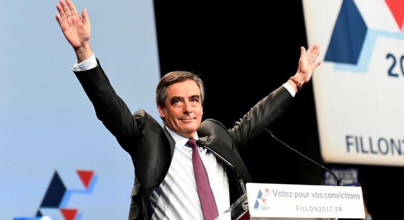 Francois Fillon proposes cutting 500,000 public sector jobs over the next five years