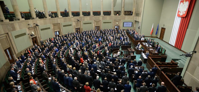 Troje posłów PO głosowało przeciw konwencji. Szef klubu: Szanuję wierność poglądom