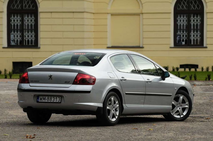 Peugeot 407. Czy warto go kupić?