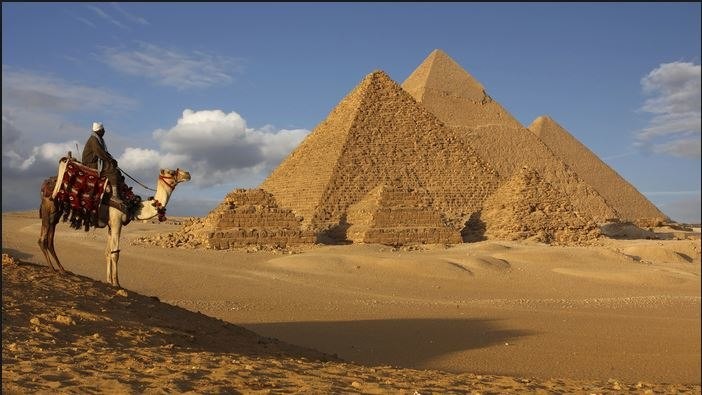 Pyramids of Egypt 