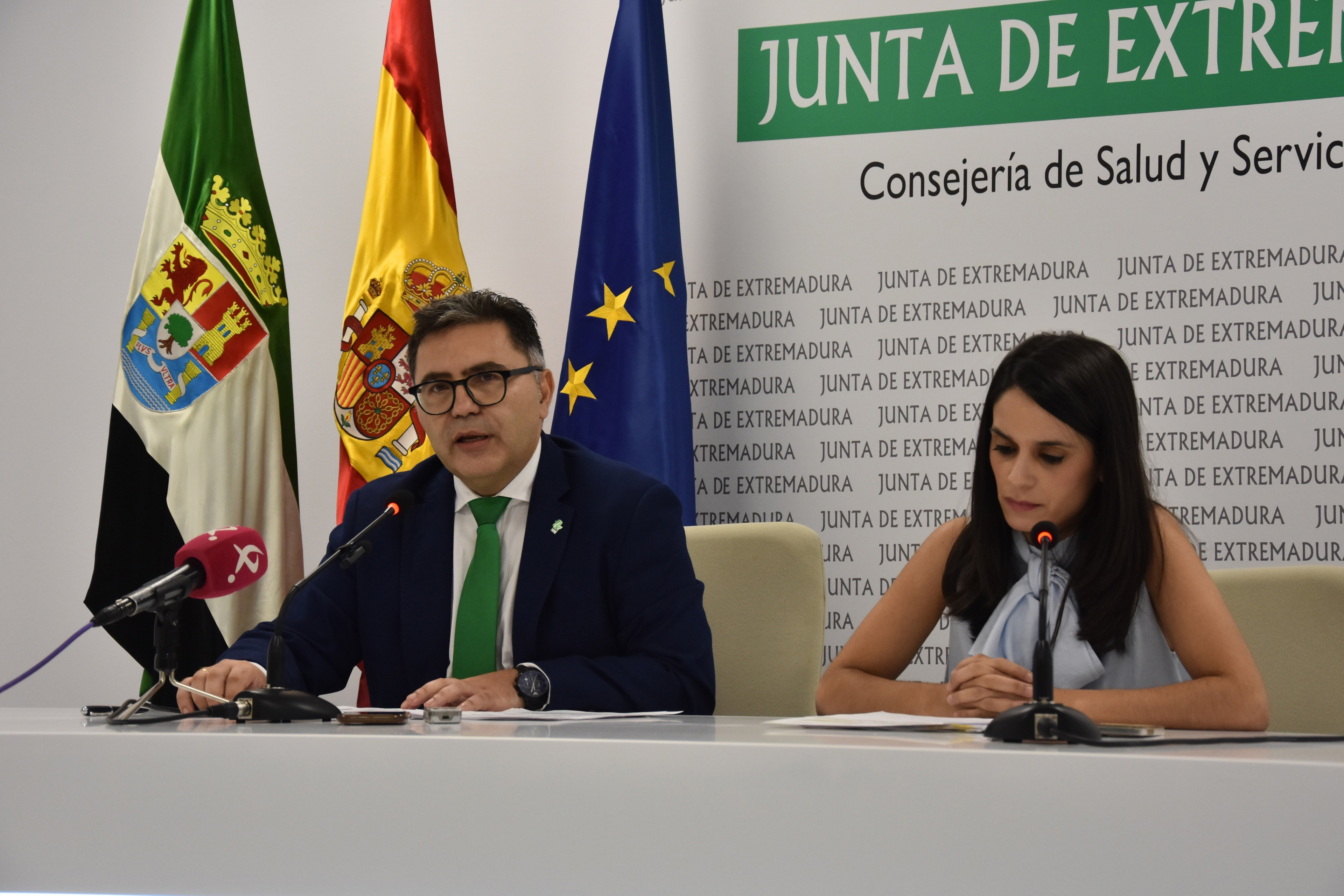 Extremadura reduce espera quirúrgica a 134 días, 30 menos
