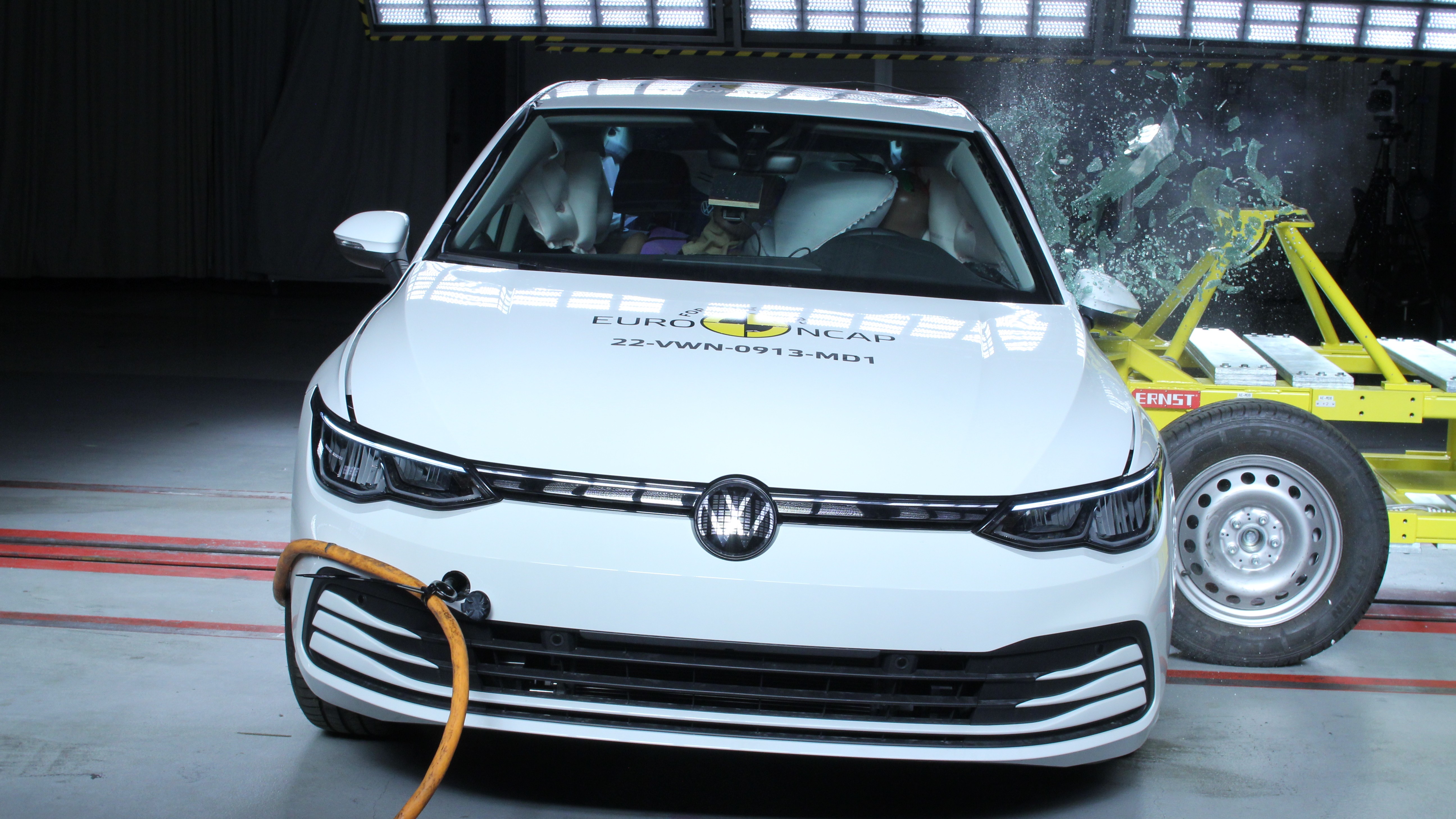 Audi A4 B9 Crash Test
