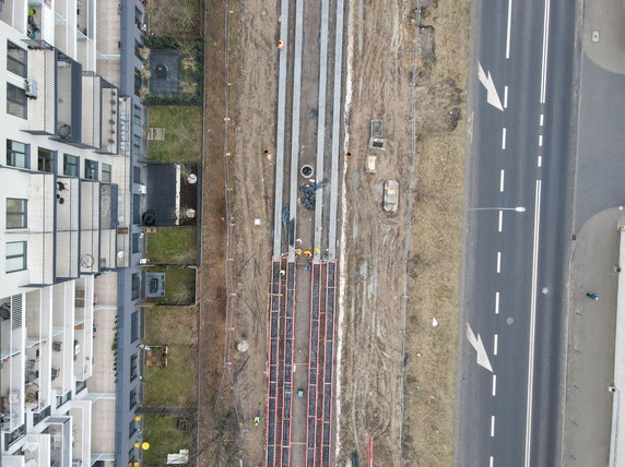 Część przebudowywanej trasy kórnickiej sąsiaduje z użytkiem ekologicznym Traszki Ratajskie fot. PIM