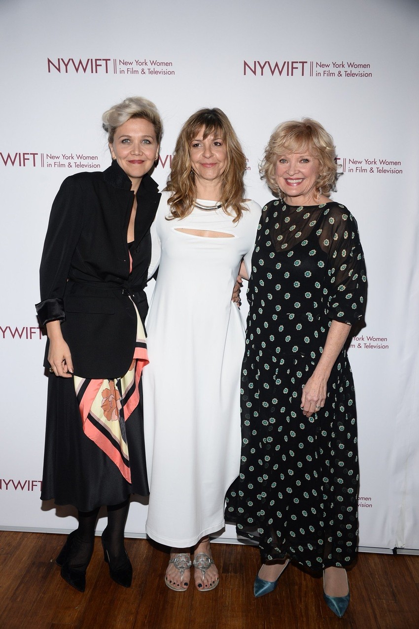 Megi Džilenhol, Anita Laušević i Kristin Ebersol