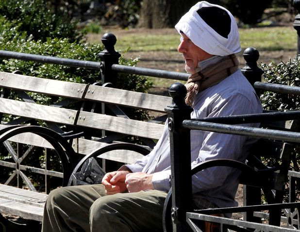 Richard Gere na planie filmu "Time Out of Mind"