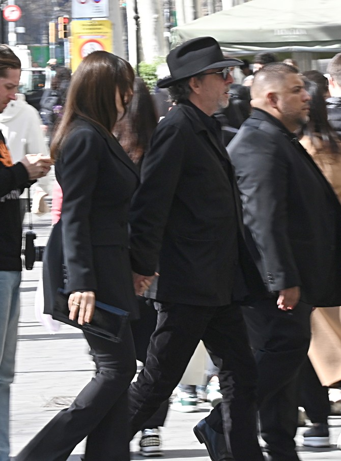 Monika Beluči i Tim Barton 