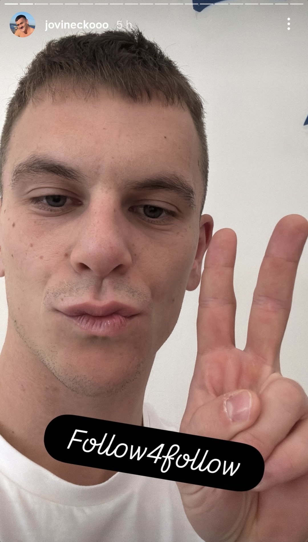 Influencer Filip Jovinečko Jovanovič.