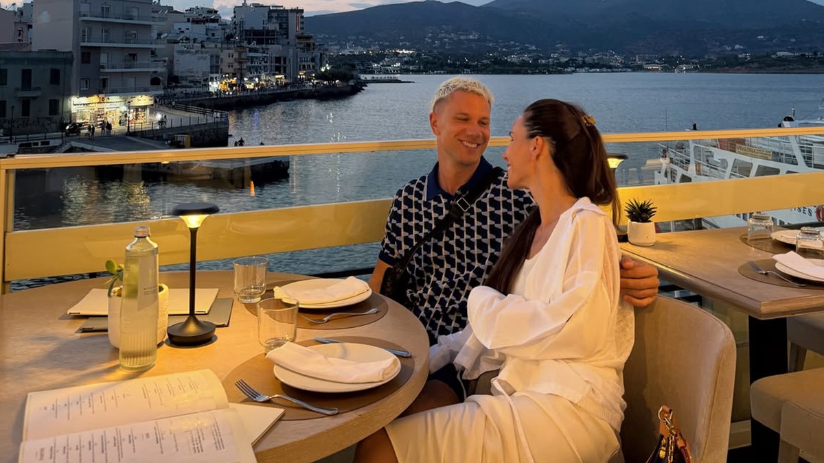 OTIŠLI NA LUKS DESTINACIJU, A ZA RUČAK KUPUS I PASULJ Relja i Nikolija kao sav normalan svet: Pokazali kako uživaju, a jedan potez oduševio pratioce (FOTO)