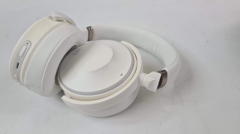 Yamaha YH-E700 - test słuchawek bezprzewodowych