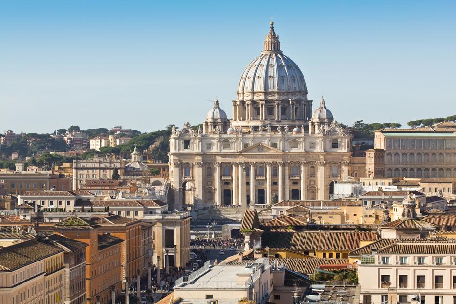 Friss - Támadás Ferenc pápa ellen? Drámai események a Vatikánnál   fotó: Getty Images