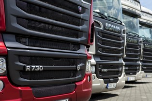 Scania daje kredyt zaufania Northvolt. Wszystkie ciężarówki będą wyposażane w baterie tej firmy