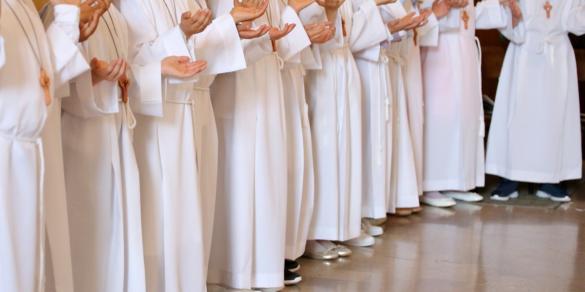 Prawna promulgacja dekretu papieża Franciszka nastąpiła w piątek, 3 grudnia, przez zamieszczenie go na oficjalnej stronie internetowej Konferencji Episkopatu Polski. 