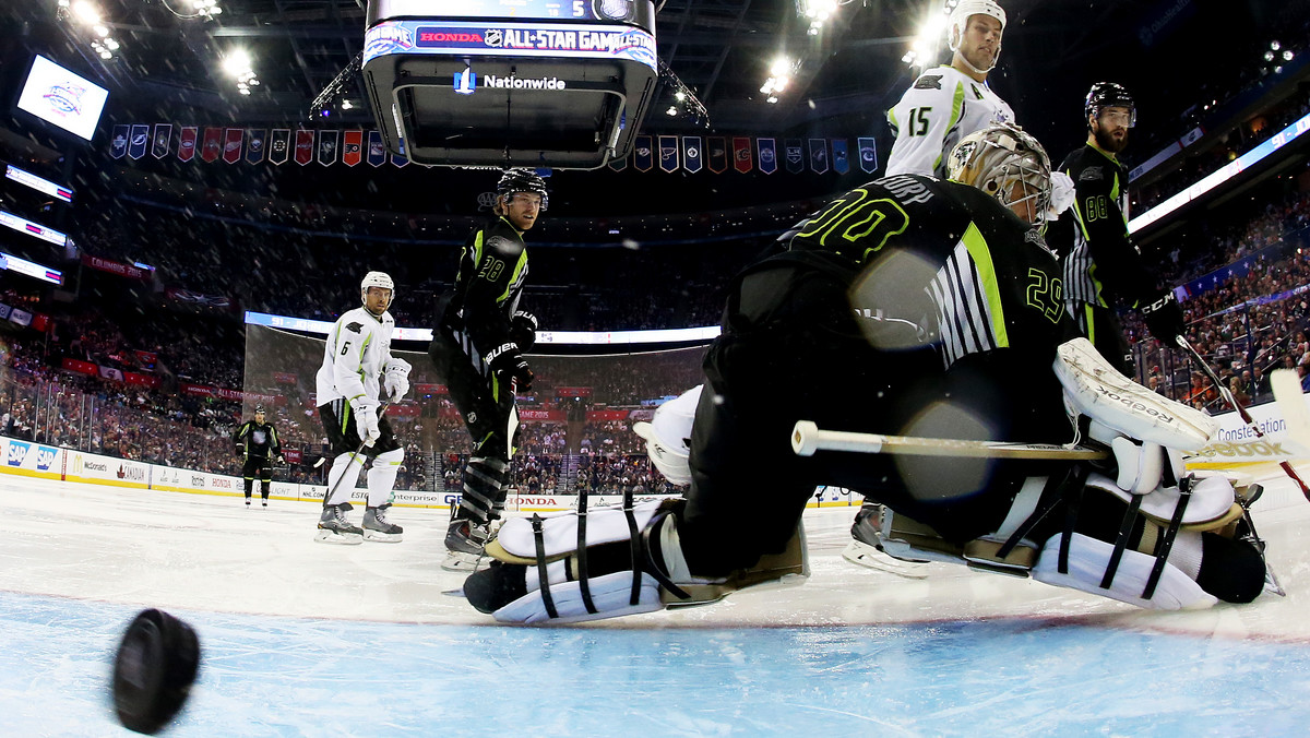 W mieście Columbus (stan Ohio) odbył się 60. Mecz Gwiazd ligi NHL. Zmierzyły się wcześniej wyselekcjonowane drużyny pod przywództwem kapitanów Nicka Foligno i Jonathana Toewsa. Lepszy okazał się skład kapitana Chicago Blackhawks 17:12.