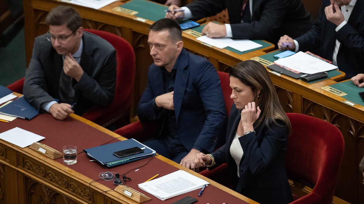 Kikerültek a miniszterek tanúvallomásai Magyar Péter hangfelvételéről – Rogán Antal és Gulyás Gergely is elmondta, amit tudott