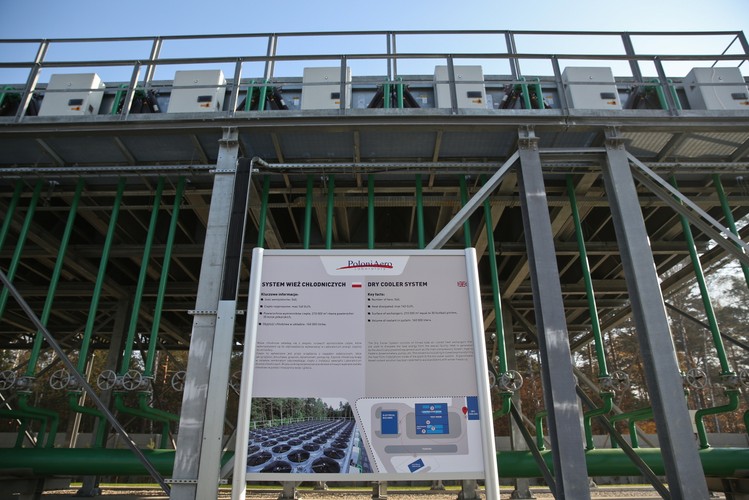 Projekt jest efektem współpracy Avio Aero z Wojskowymi Zakładami Lotniczymi Nr 4 S.A., Wojskową Akademią Techniczną i Politechniką Warszawską. Podmioty te założyły konsorcjum naukowo-przemysłowe „Polonia Aero”.<br><br> (mr) PAP/Rafał Guz