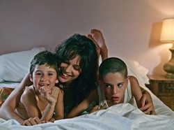 "Coś pięknego" – nie takie różowe lata 70. po włosku