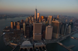 Henwood: Firmy w USA płacą bardzo niskie podatki. Pomimo tego nadal jęczą