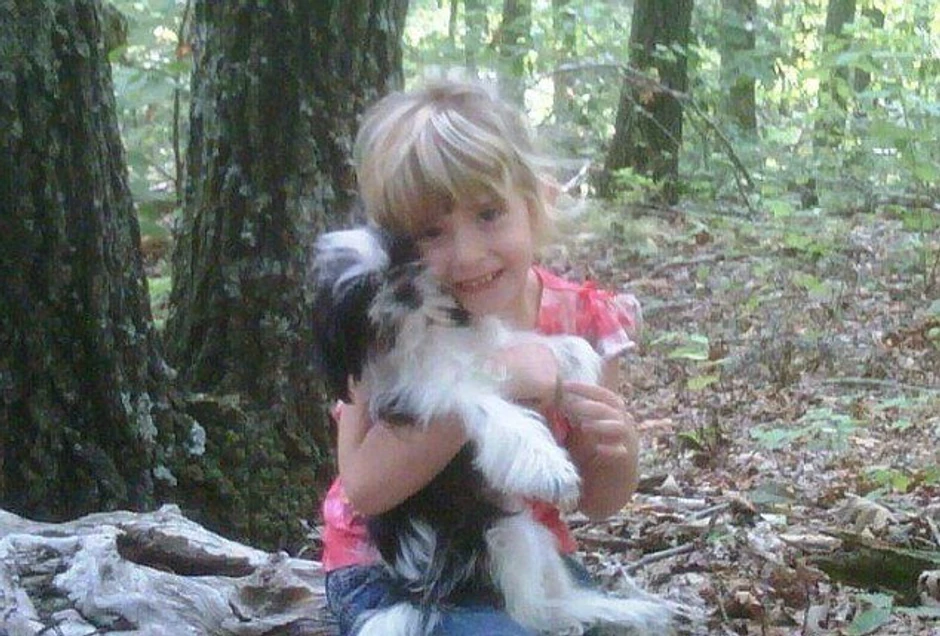 Nekad srećna devojčica