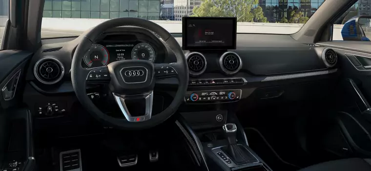 Audi Q2 zyska na cyfrowej funkcjonalności. Na zmiany trzeba jednak jeszcze trochę poczekać