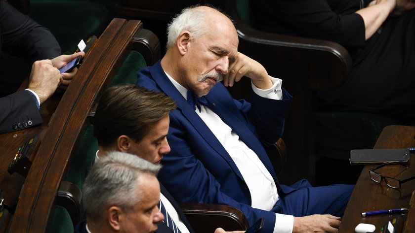 Janusz Korwin-Mikke podczas inauguracyjnego posiedzenia Sejmu IX  kadencji w listopadzie 2019 r.